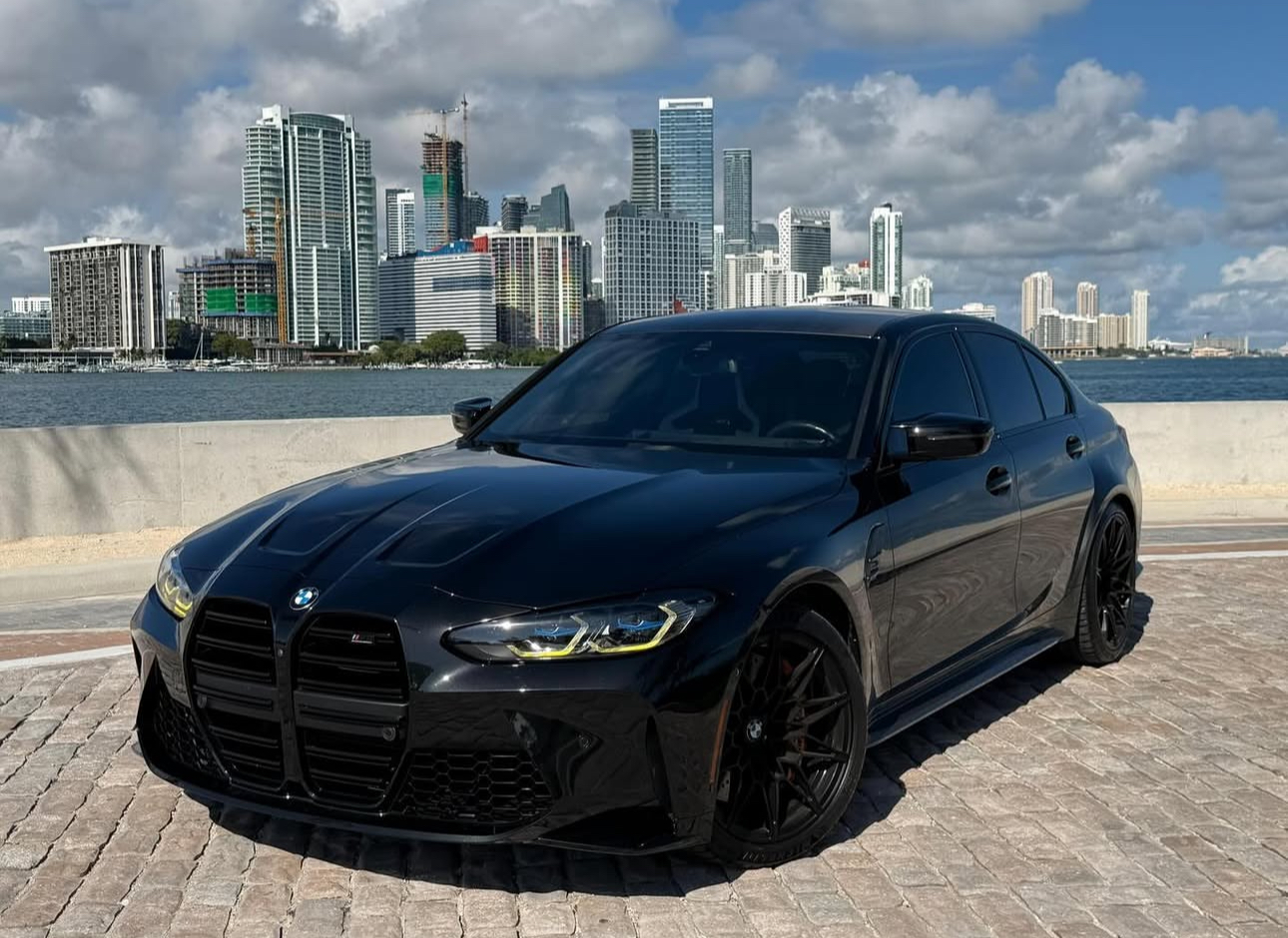 BMW M3 photo 2